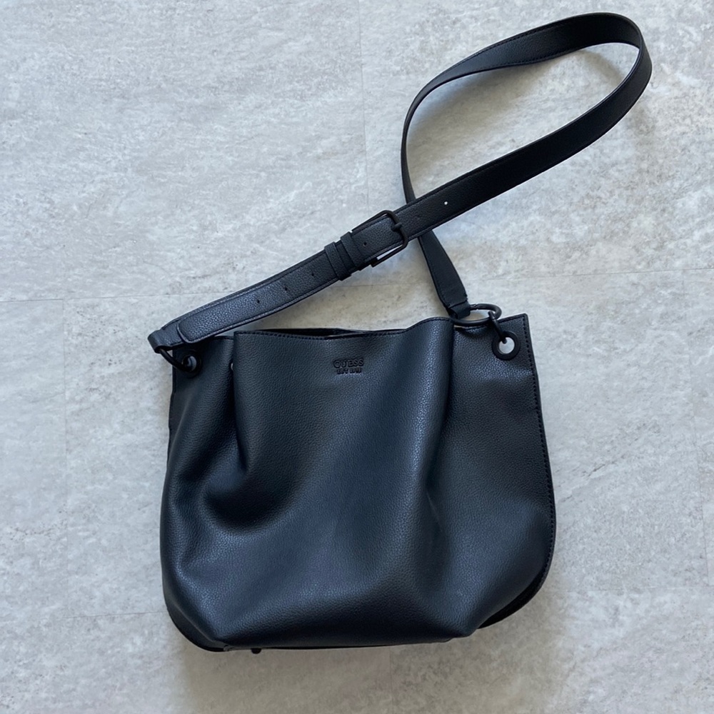 Guess purse!
